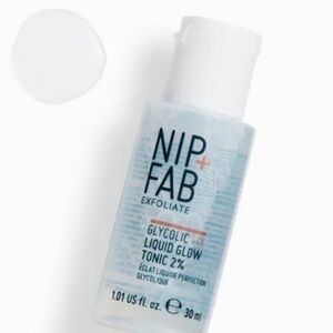 NIP + FAB Glycolic Fix Liquid Glow Exfoliating Toner Daily 2%